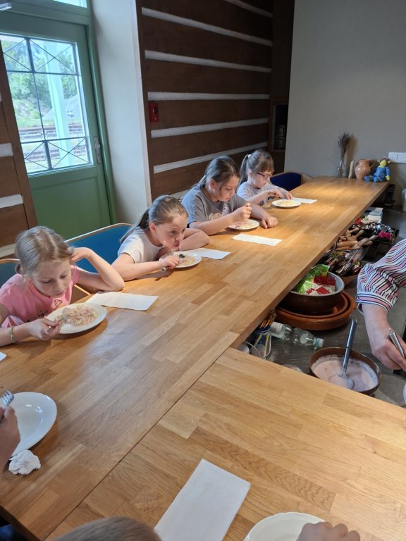 _113503.jpg